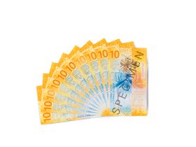 Ventaglio di banconote da 10 franchi (verso)