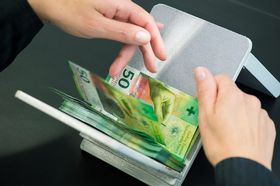 Visual inspection of freshly printed 50-franc notes